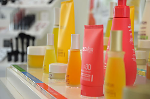 Decleor product display